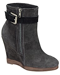 Ravel Keeley  wedge ankle boot
