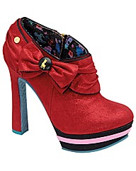 Babycham Scorpio    Platform boot