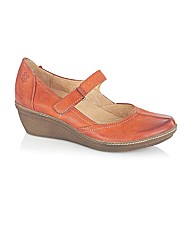 Naturalize Glamor Casual Shoes
