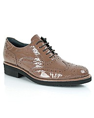 Daniel Gallant Brogue