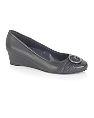 Lotus Valeriana Casual Shoes