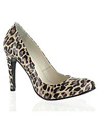 Marta Jonsson leopard patent court