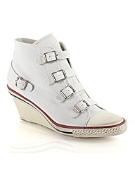 Ash Genial Boot