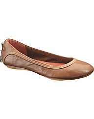 Hush Puppies Chaste Skimmer LB Shoe
