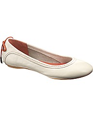 Hush Puppies Chaste Skimmer LB Shoe