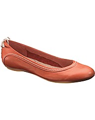 Hush Puppies Chaste Skimmer LB Shoe