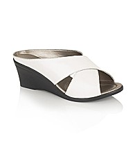 Lotus Trino V Formal Sandals