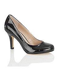 Lotus Jazmine Casual Shoes