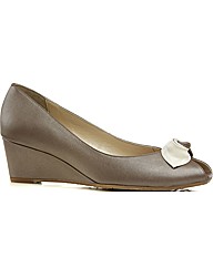 Van Dal Manila Womens Wedge Casual