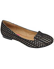 Dolcis Slip-On Flat