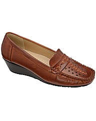 Trueform Wedge Loafer