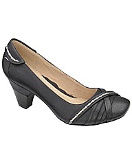 Manfield Court Shoe