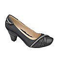 Manfield Court Shoe
