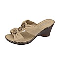 Manfield 3 Button Wedge