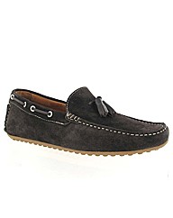 Jonsson suede loafer