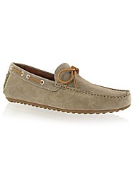 Jonsson suede loafer