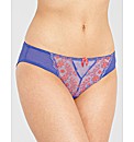 Lana Broderie Brief