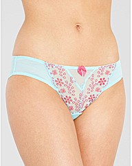 Lana Broderie Brief