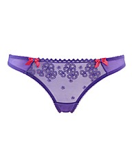 Cleo Lucy Thong