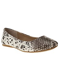 schuh Ever After