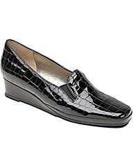 Equity Cruz Shoe