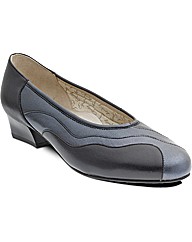 Equity Molly Shoe
