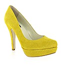 Marta Jonsson leather court