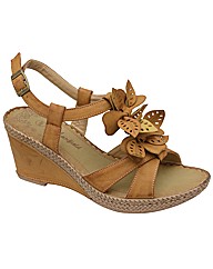 Manfield Flower Trim Wedge