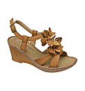Manfield Flower Trim Wedge