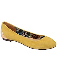 Ravel Laura ballet pump