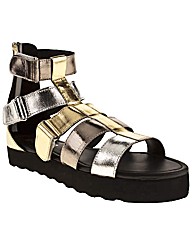 schuh Magnitude Metallic