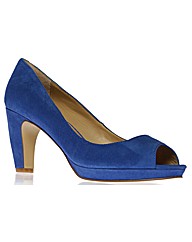 Nine West Shipshape shoes