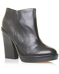 KG Kurt Geiger Vero Boots