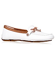 Anne Klein Yetta shoes