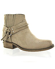 Marta Jonsson leather ankle boot