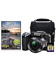 Olympus SP-820UZ Ultra Zoom Camera Kit