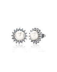 9ct White Gold Pearl CZ Cluster Studs