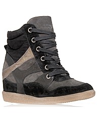 KG Kurt Geiger Lazer shoes