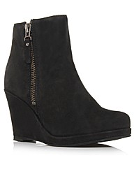 Carvela Kurt Geiger Sangria Boots