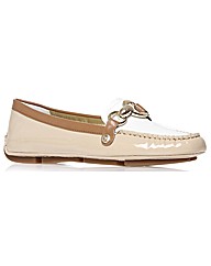 Anne Klein Yetta3 shoes