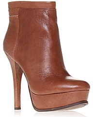 Nine West Likeaqueen Boots