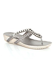 Daniel Guarana Toe Post