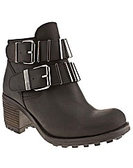 schuh Hella Good