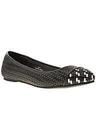 schuh Kage Woven Pump