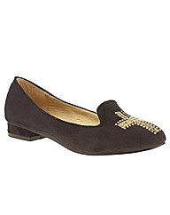 schuh Altar Slipper Pump