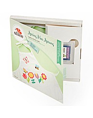 SLICE Fabrique Design Card Spring has Sp