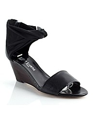 Daniel Cabenet Wedge