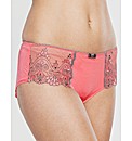 Neve Embroidery Short