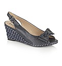 Lotus Vale Casual Sandals