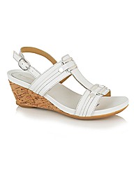 Naturalize Suzette Casual Sandals